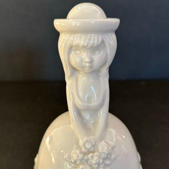 Vtg Goebel Porcelain Bell Figurine Bride Flower Girl West Germany - Picture 2 of 10